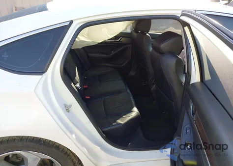 2018 Honda Accord Touring из США, поврежденный, VIN 1HGCV1F94JA085593